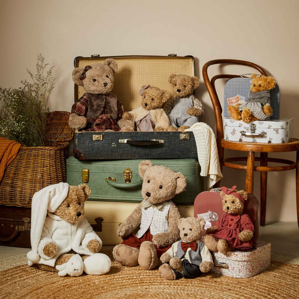 THE-NOTTING-HILL-BEAR-COLLECTIO