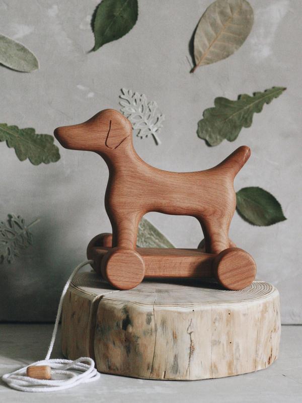 Tatelplota &#8211; Wooden Pull Along Dog Marcellus Quality Toys